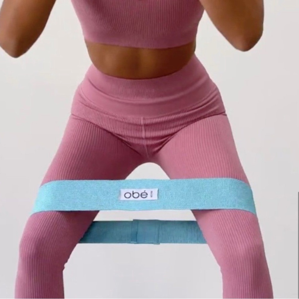 Obe 2 Resistance Hip Bands Workout Bands FabFitFun - Picture 2 of 3